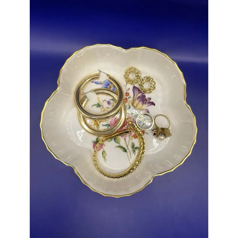 Vintage Royal Worcester Witley Garden Fine Bone China scalloped Dish